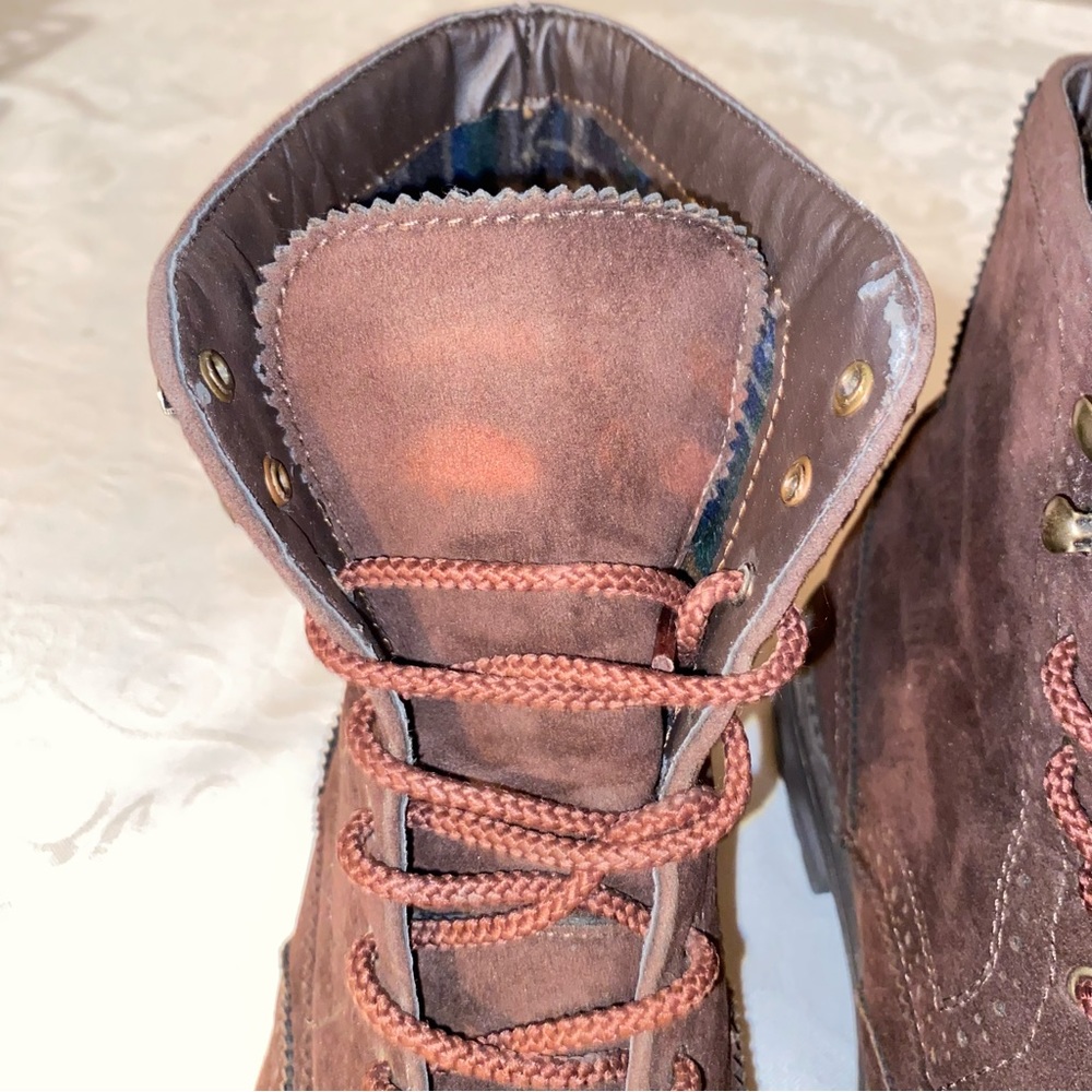 Braveman -Andretti Boots in a size 11, Color: Brown , SUEDE - Picture 11 of 12